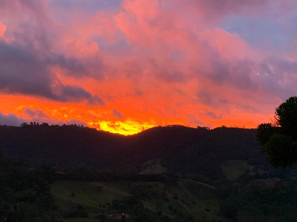 Casa de Férias Paraíso Na Montanha Campos do Jordão